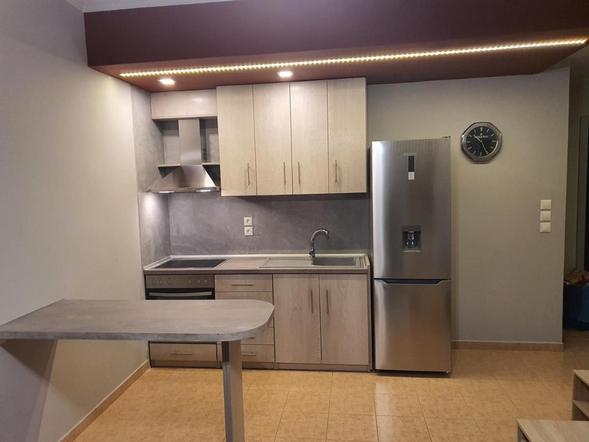 Theos Apartment 亚历山德鲁波利斯 外观 照片