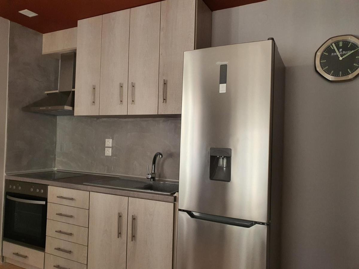 Theos Apartment 亚历山德鲁波利斯 外观 照片