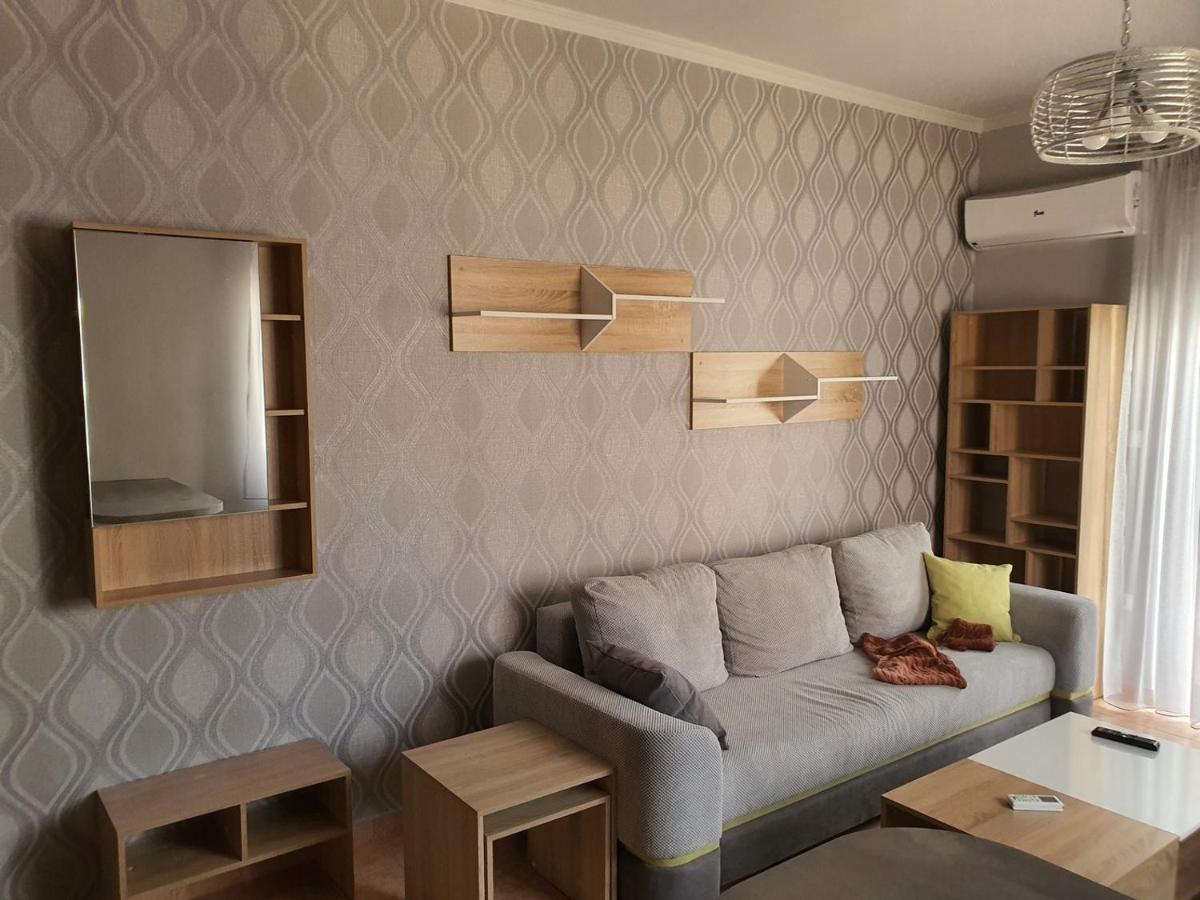 Theos Apartment 亚历山德鲁波利斯 外观 照片