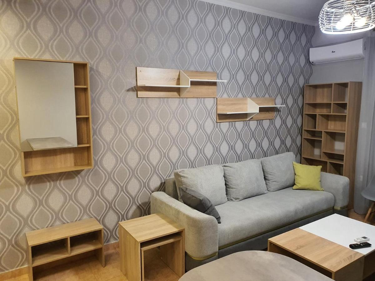 Theos Apartment 亚历山德鲁波利斯 外观 照片