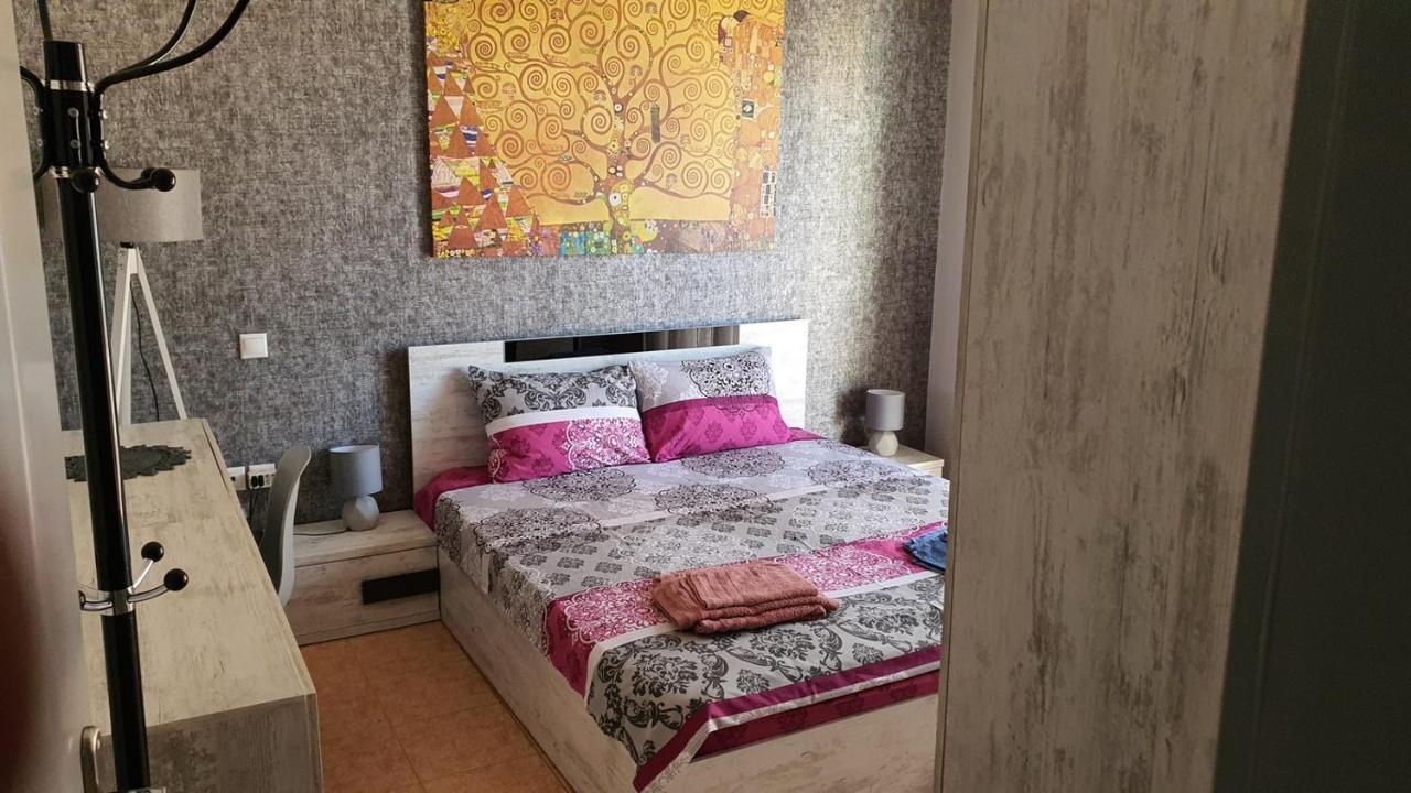Theos Apartment 亚历山德鲁波利斯 外观 照片