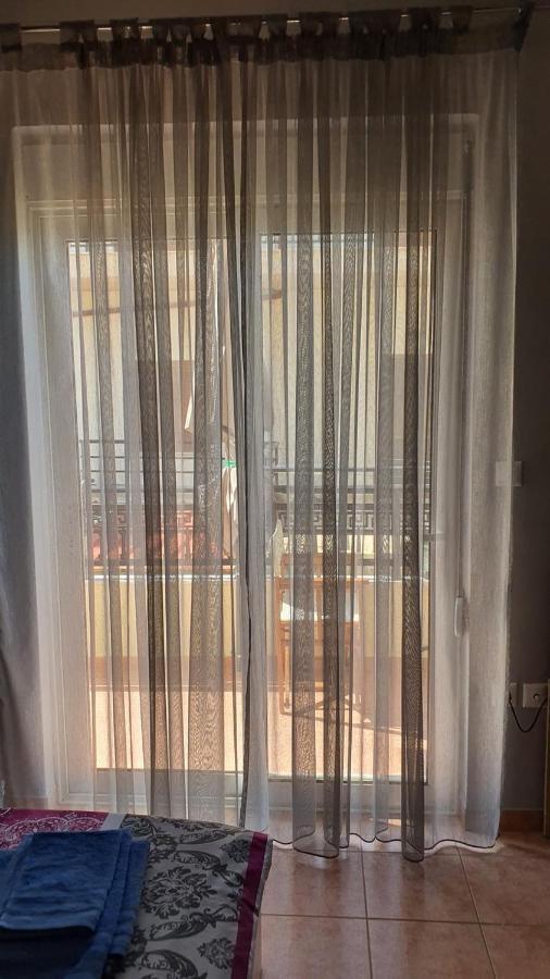 Theos Apartment 亚历山德鲁波利斯 外观 照片